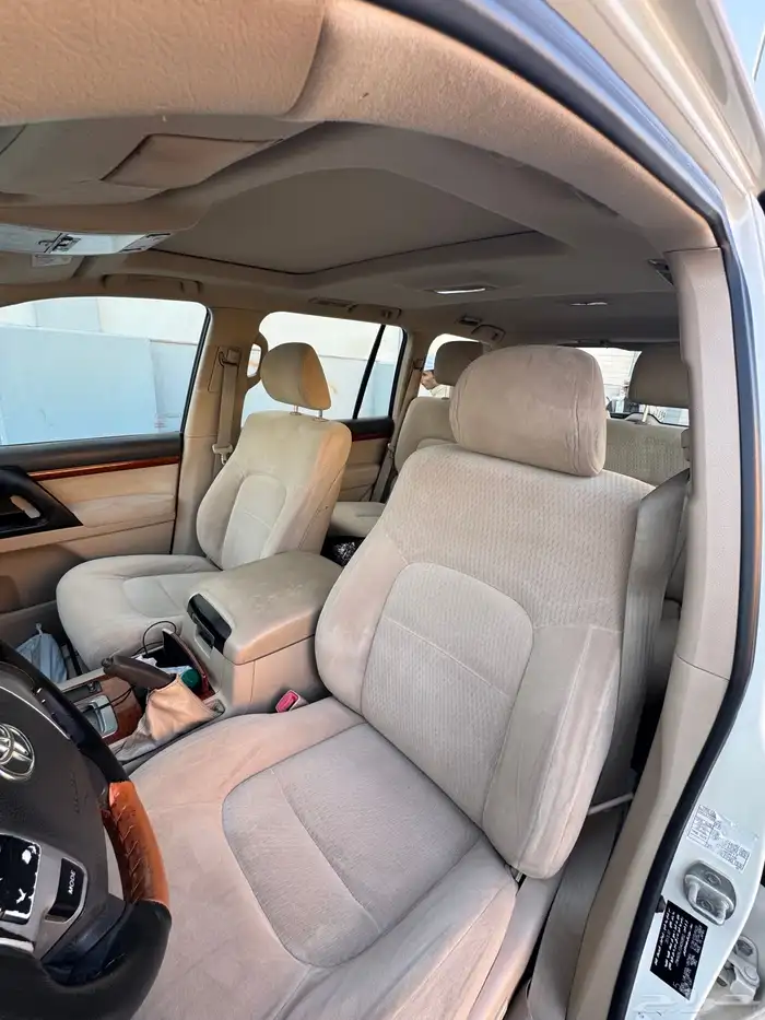 جيب لاند كروزر CXRفل كامل موديل 2013 9