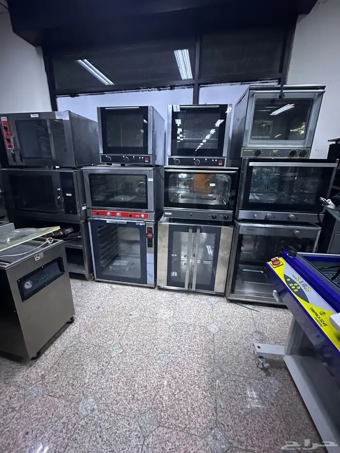 بيع جميع معدات المطاعم والمخابز والكفيهات المستعمله شبه جد 35