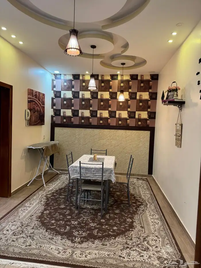 شقة فاخرة مؤثثة بالكامل للإيجار 4