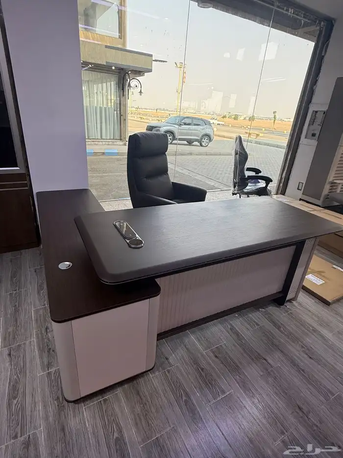 طاولات مكتبية فاخرة جديدة تمام ا للرئيس موجود 10