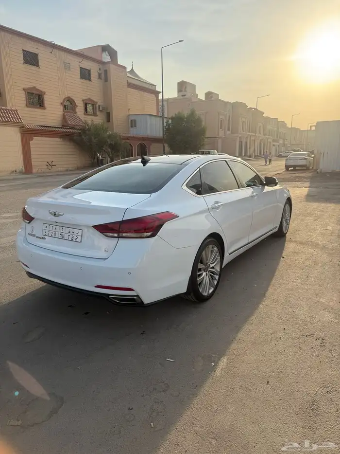 جنسس 2016 بلاتينوم 1