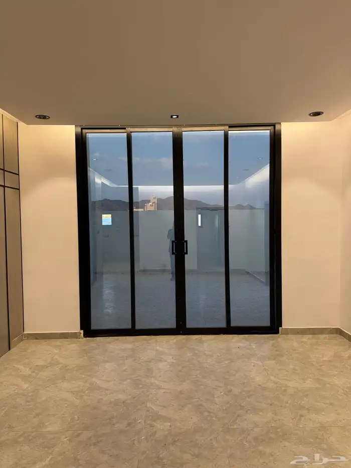 شقة روف للبيع 17