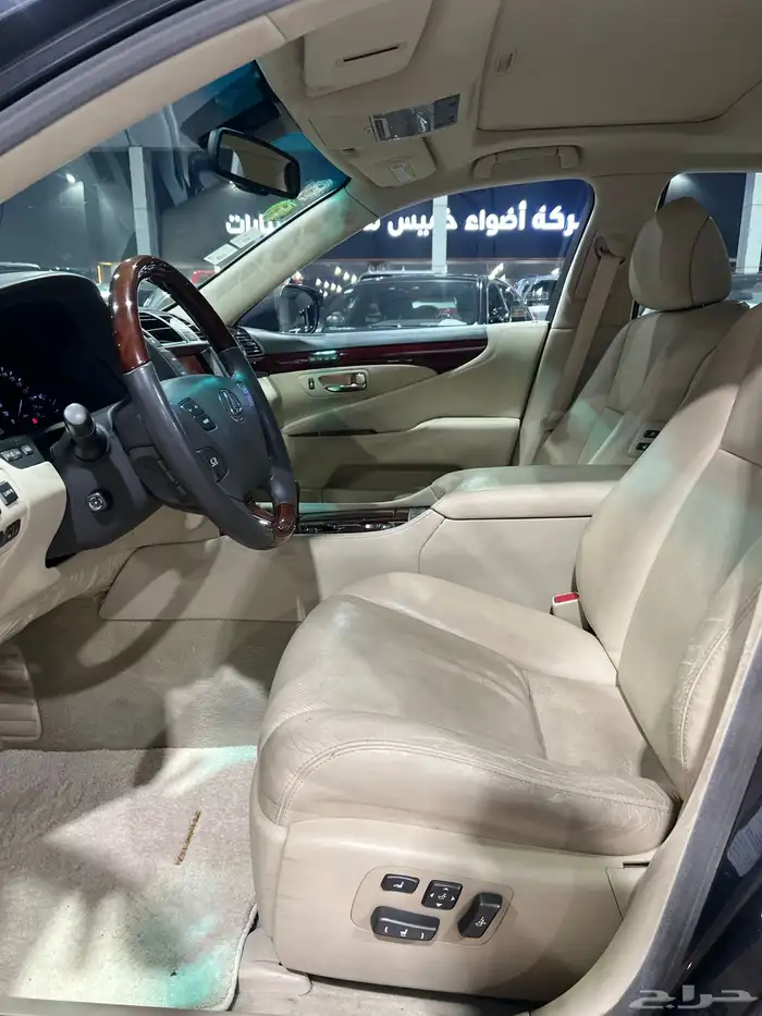 لكزس LS 460 L 2010 7