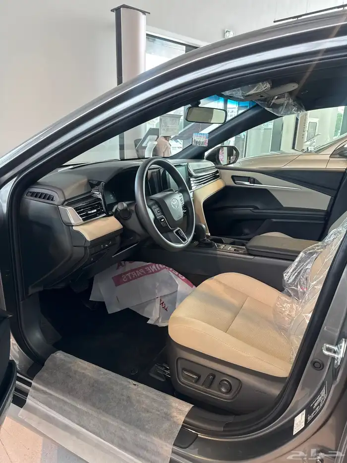 كامري 2025 ستاندر استلام فوري (بطاقة جمركية) 3