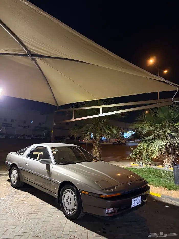 تويوتا سوبرا 1986 2