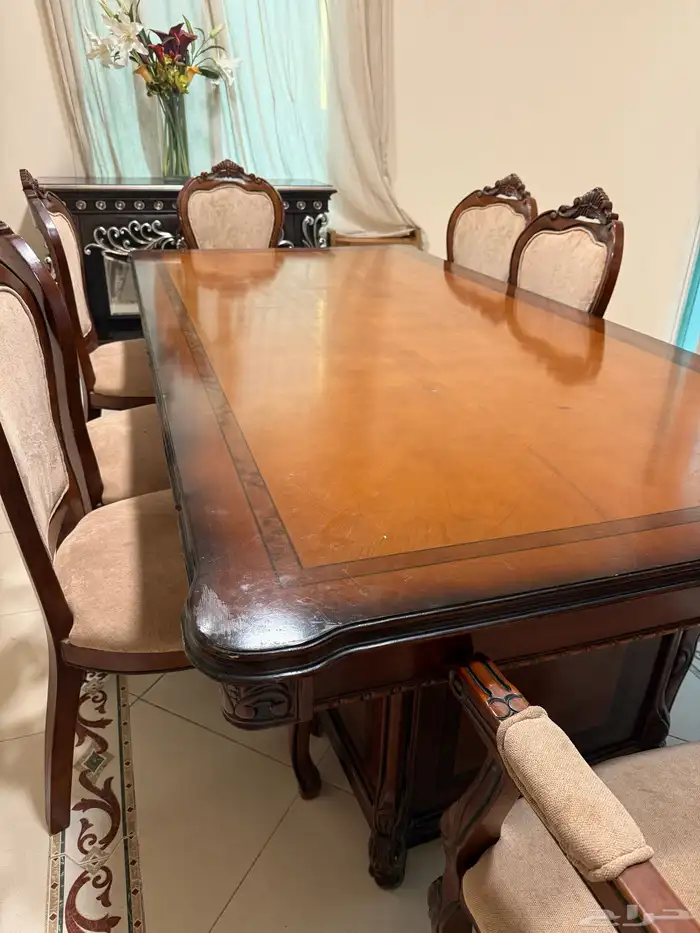 طاولة طعام 1