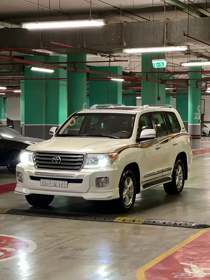 جي اكس ار v8 2015 17