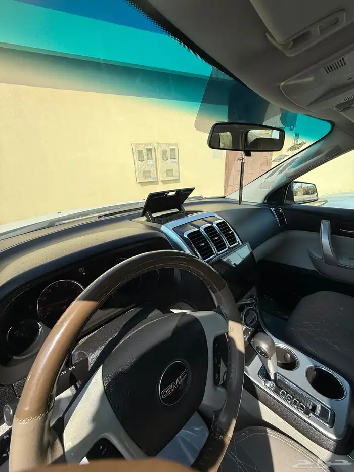 جمس اكاديا 2008 13