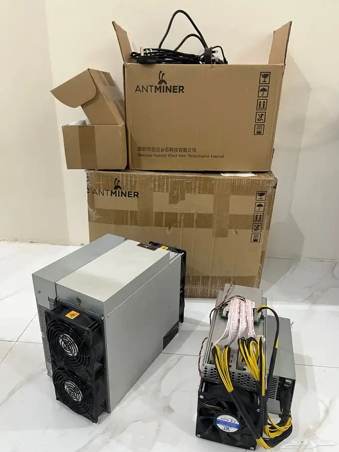 Bitmain Antminer s19 and L3 0