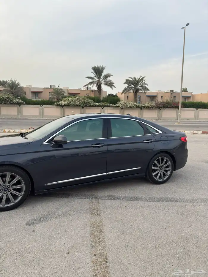 فورد تورس تيتانيوم 2021 - فل كامل - 1