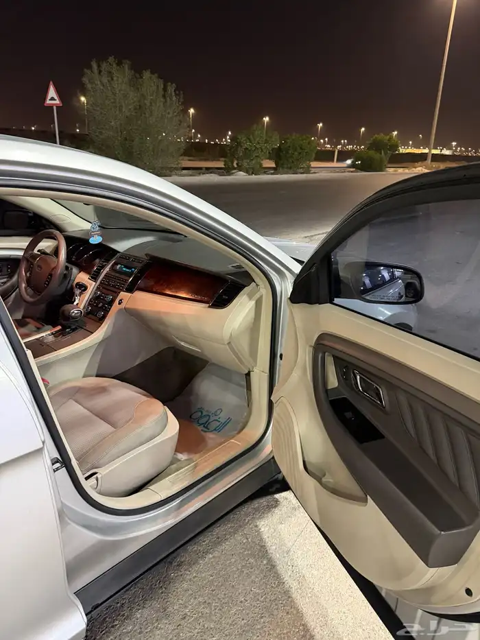 فورد تورس 2011 23