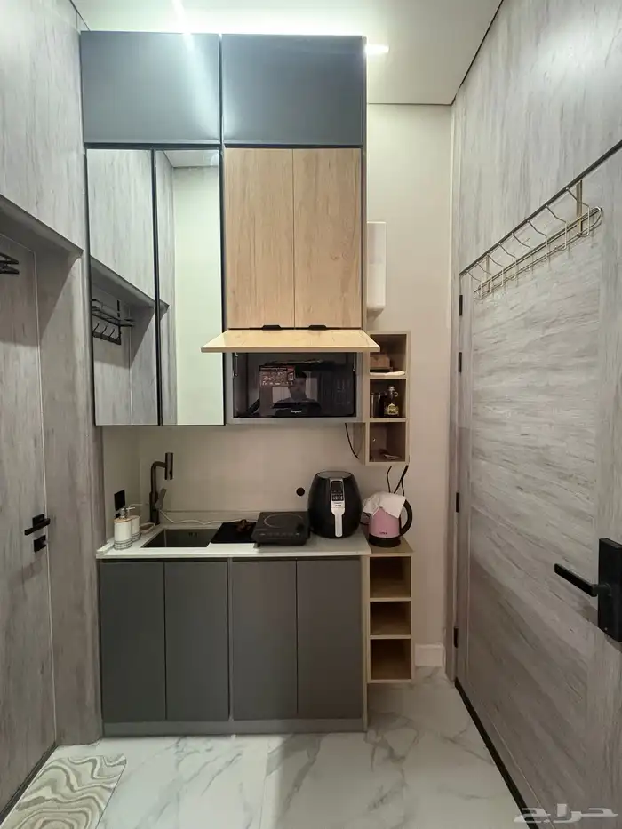 شقة مؤثثة ايجار شهري 2800 6