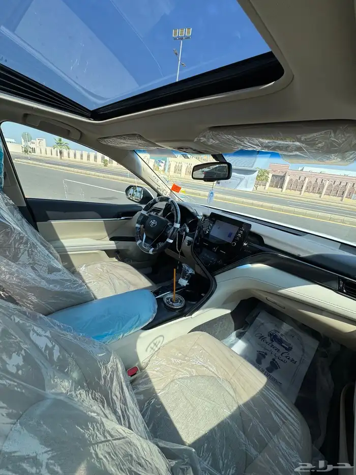 كامري 2023 فل GLE بنزين منوة المستخدم مازالت تحت الضمان 10