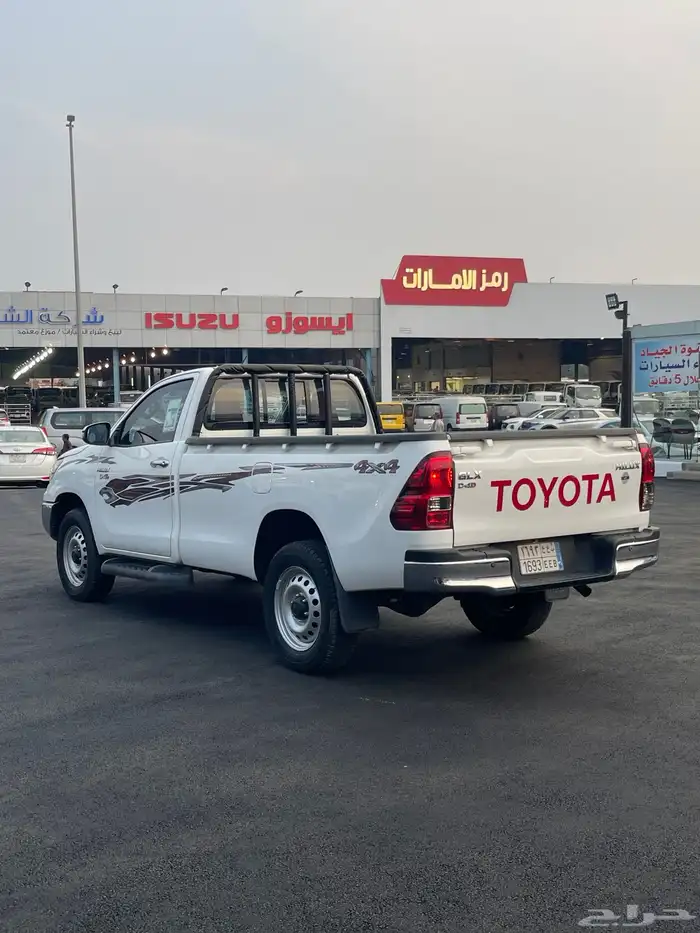 هايلكس غماره ديزل دبل GLX 2023 7