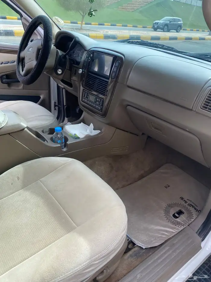 فورد اكسبلورر 2002 8سرندل 10