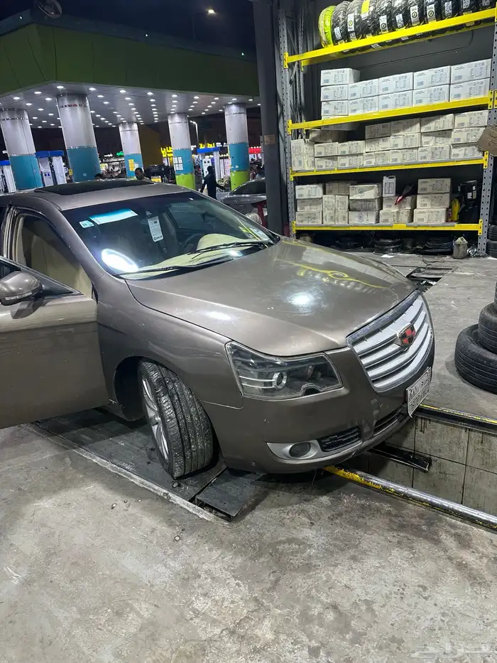 Geely 2013 es8جيلي 2