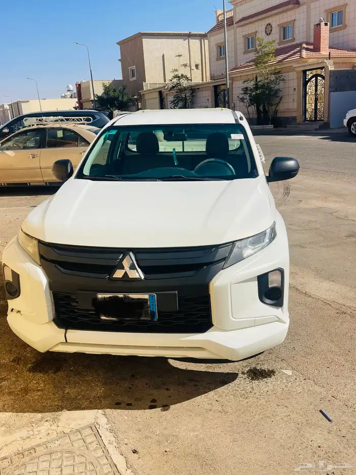 متسوبيشي 200L نظيفه جدا 5