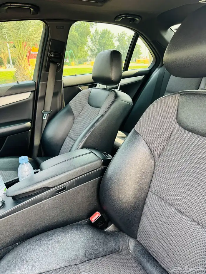 مرسيدس C200 ممشى قليل 5