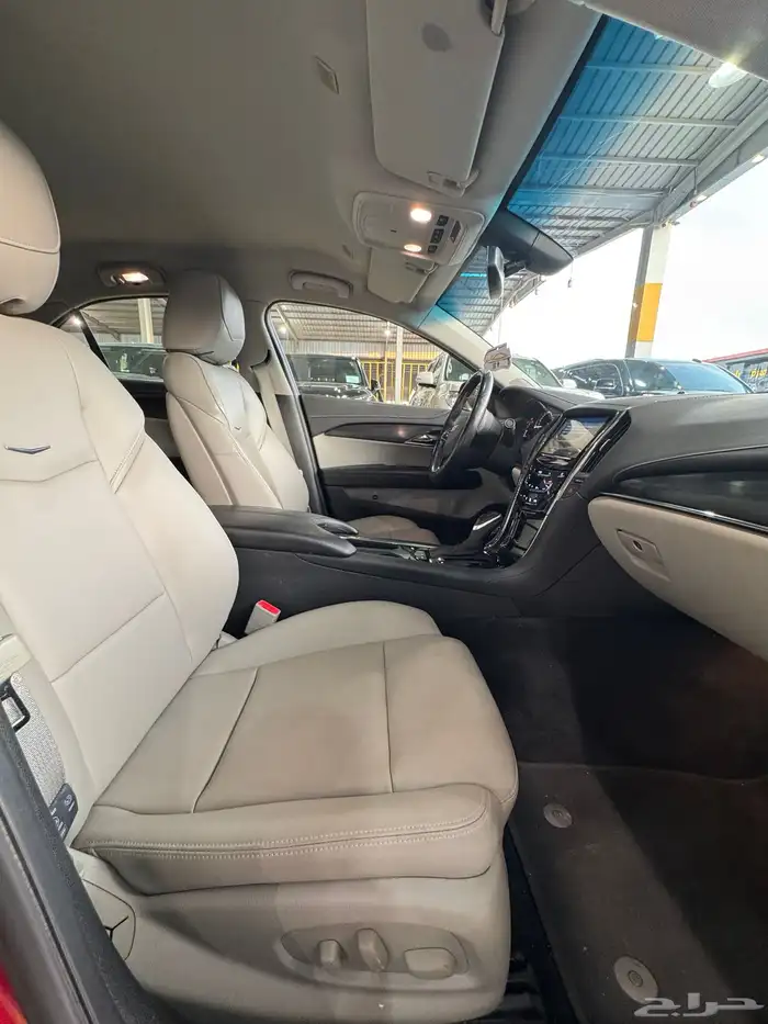 كاديلاك ATS 10