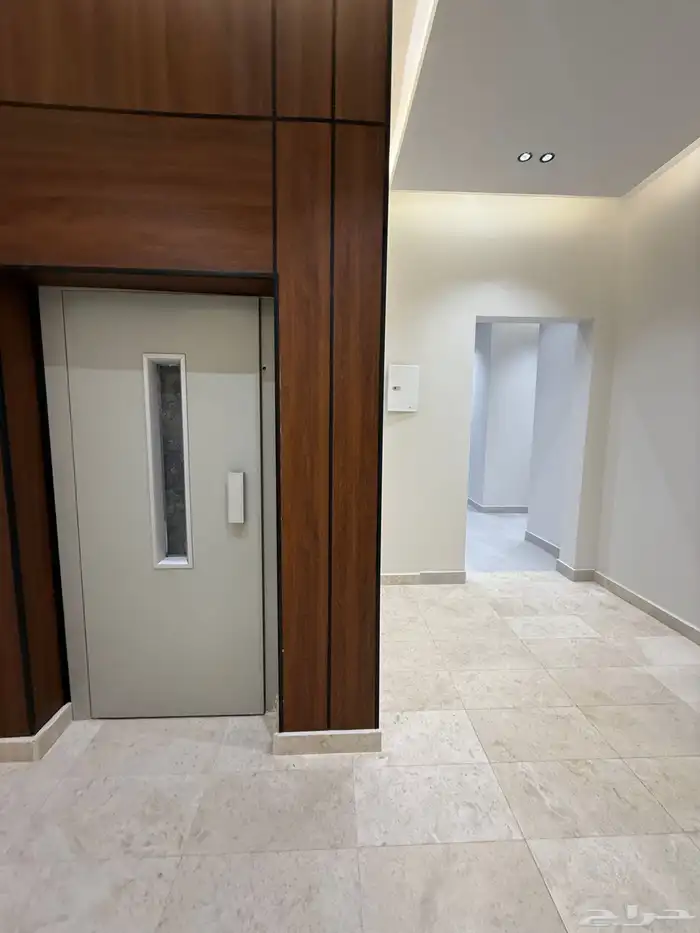 فرصه للبيع فيلا روف ب 685 الف عليها تامين وحي مكتمل الخدمات 39