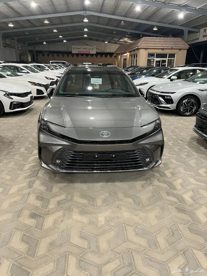 تويوتا كامري قراندي ( الساير) 2025 0