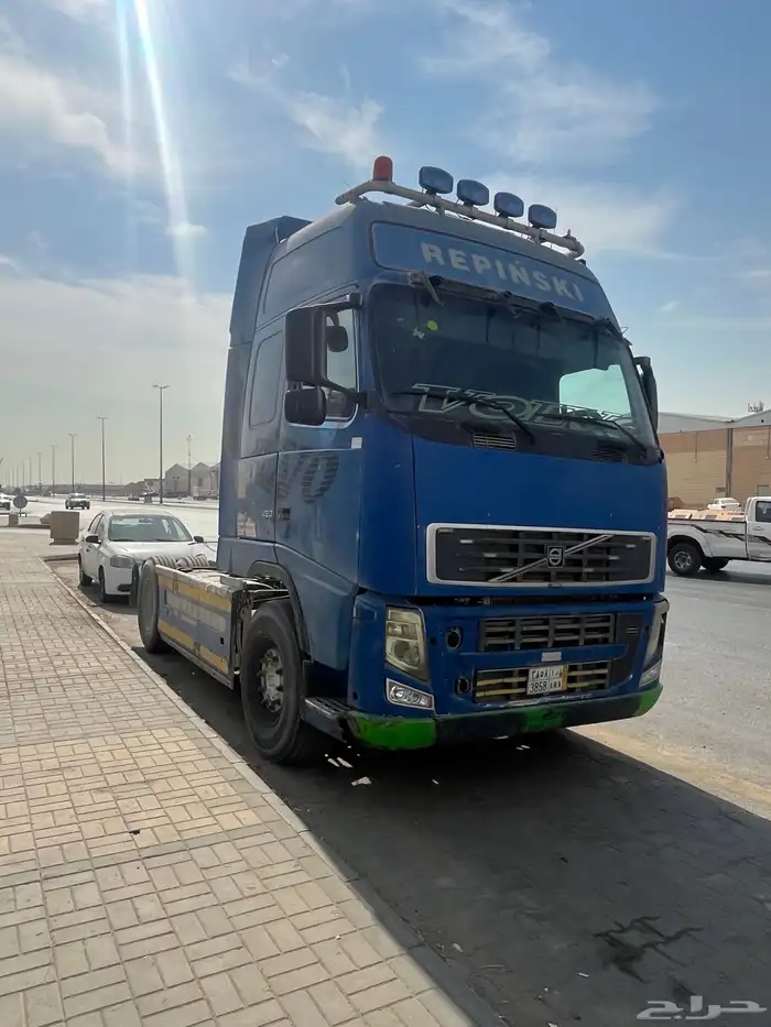 شاحنة فولفو 0