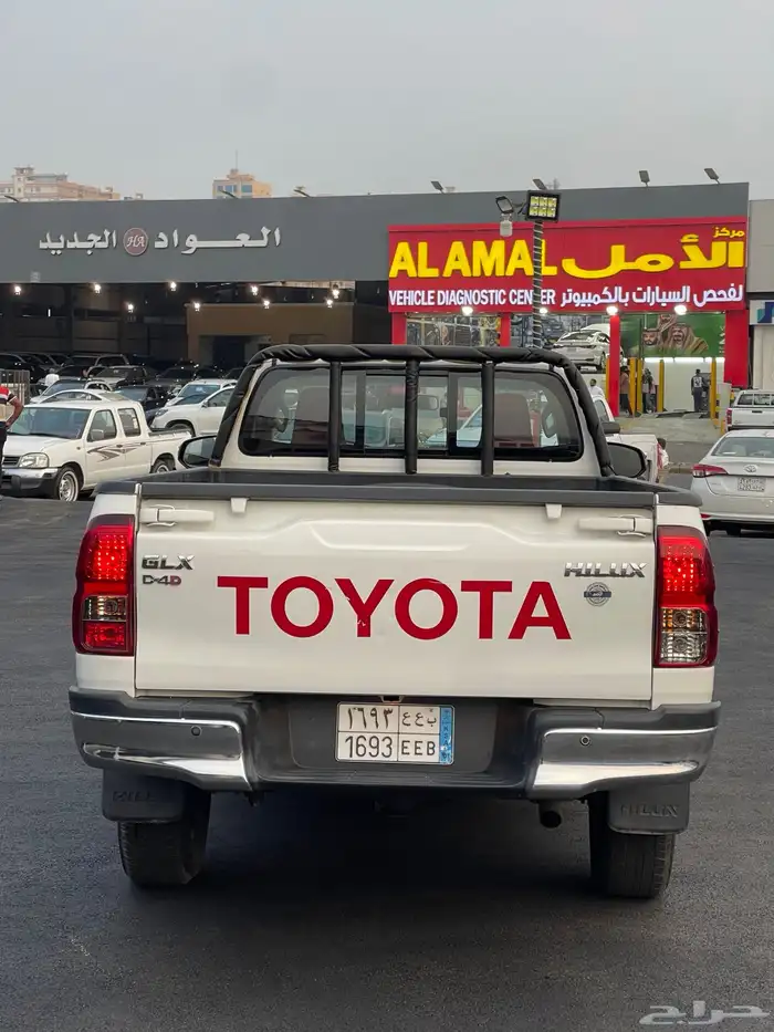 هايلكس غماره ديزل دبل GLX 2023 13