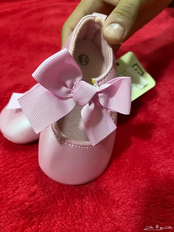 أحذية وشناط وقبعات 18