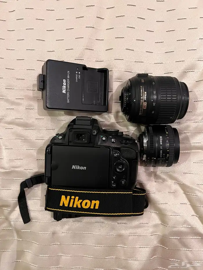كاميرا نيكون 5100D مع عدستين و شاحن 2