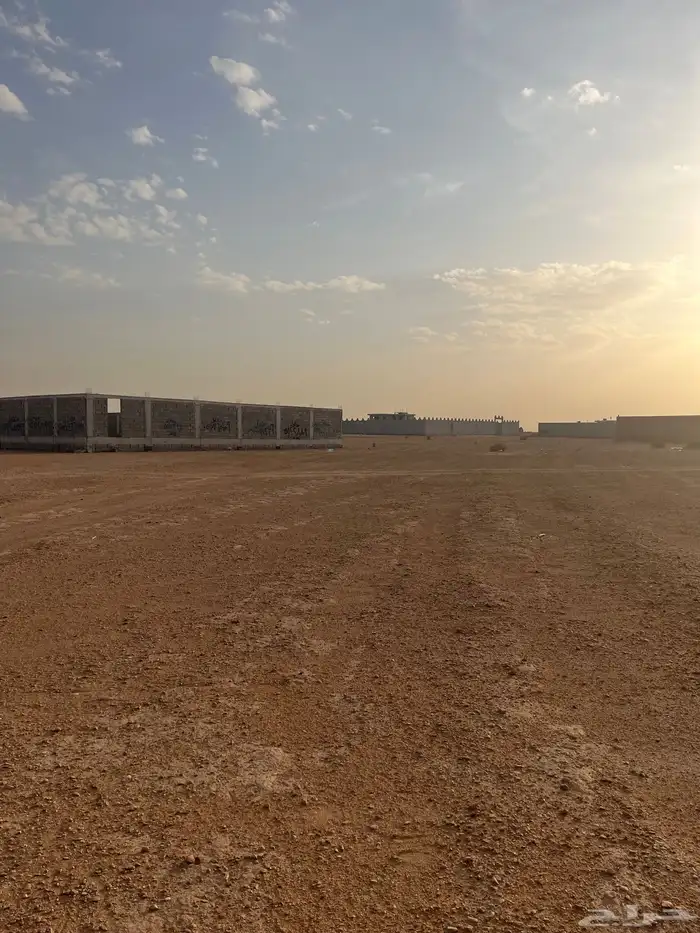 للبيع ارض 318 متر في مخطط الخير 41 الذهبي 0