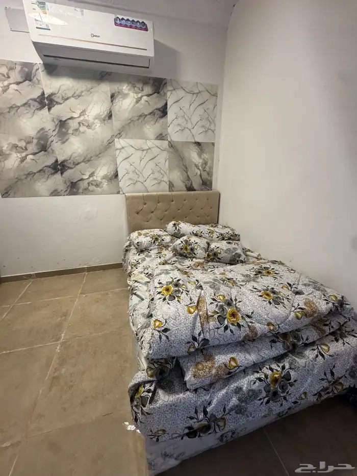 استوديو ( غرفة وحمام ) مفروشة 5