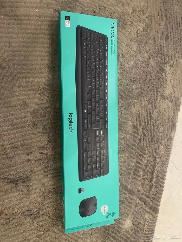 كيبورد مع فاره لاسلكي ( يشتغل بلوتوث) من جرير 0