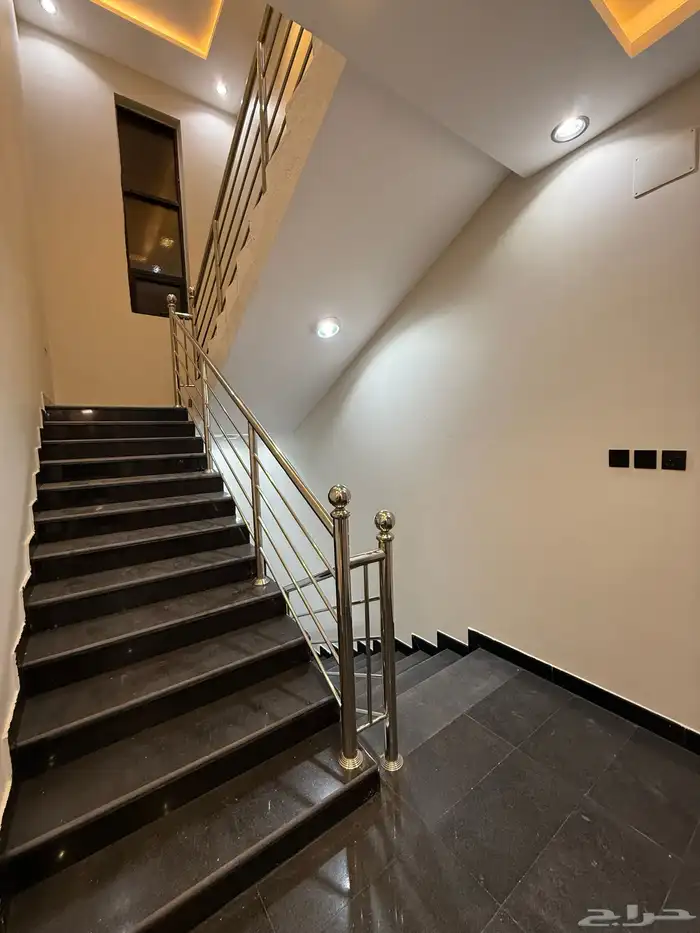 روف علوي مع ملحق 9 غرف مع مشب نار قرب حي الراقي -700الف 23