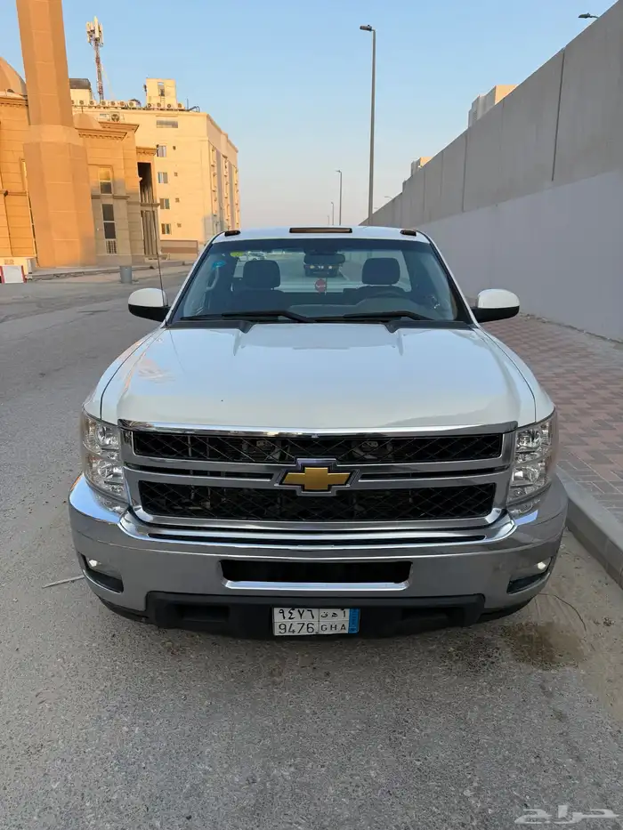 شيفرولية سلفرادو 2