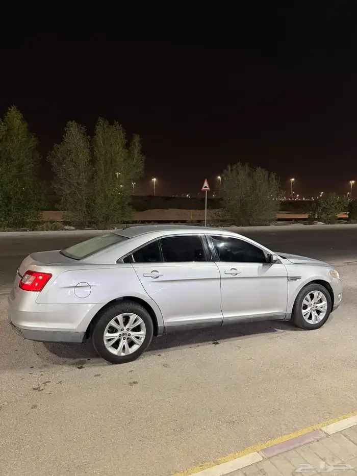 فورد تورس 2011 6