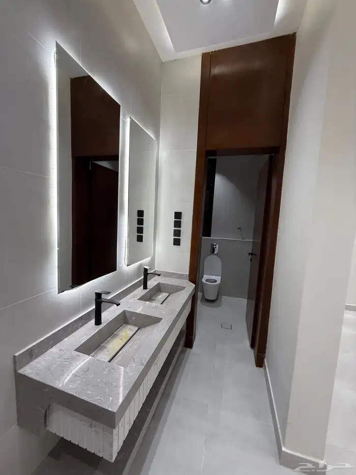 فرصه للبيع فيلا روف ب 685 الف عليها تامين وحي مكتمل الخدمات 9