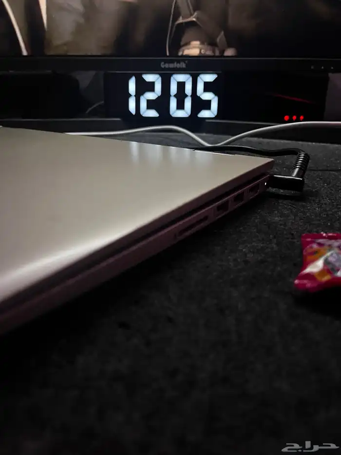 لاب توب hp i3 3