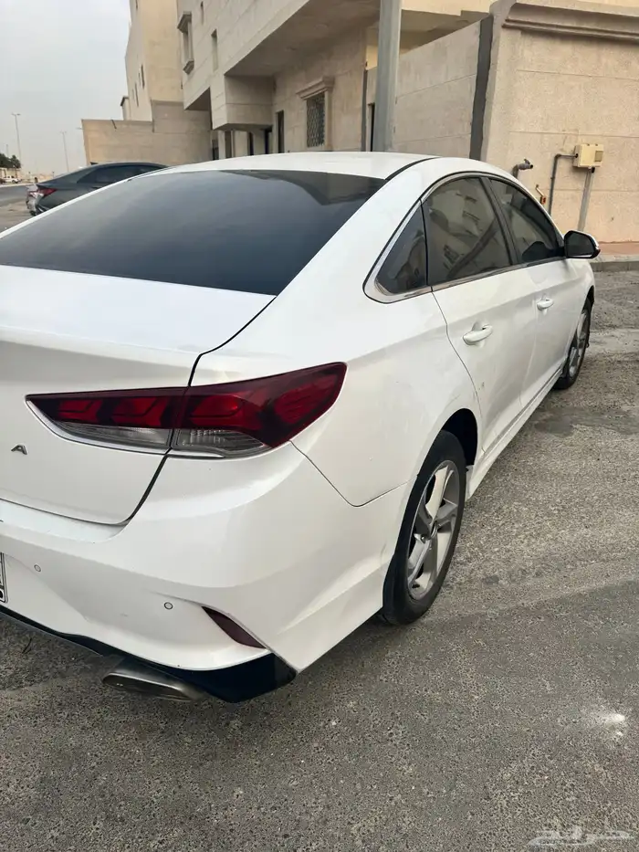 للبيع سوناتا 2018 8