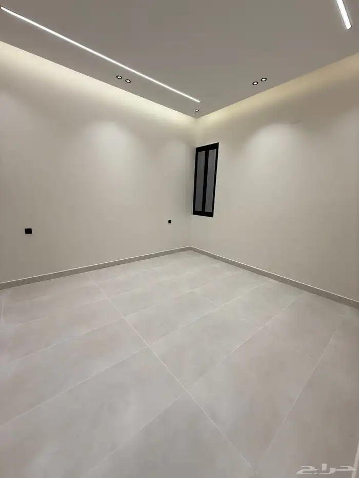 فرصه للبيع فيلا روف ب 685 الف عليها تامين وحي مكتمل الخدمات 83