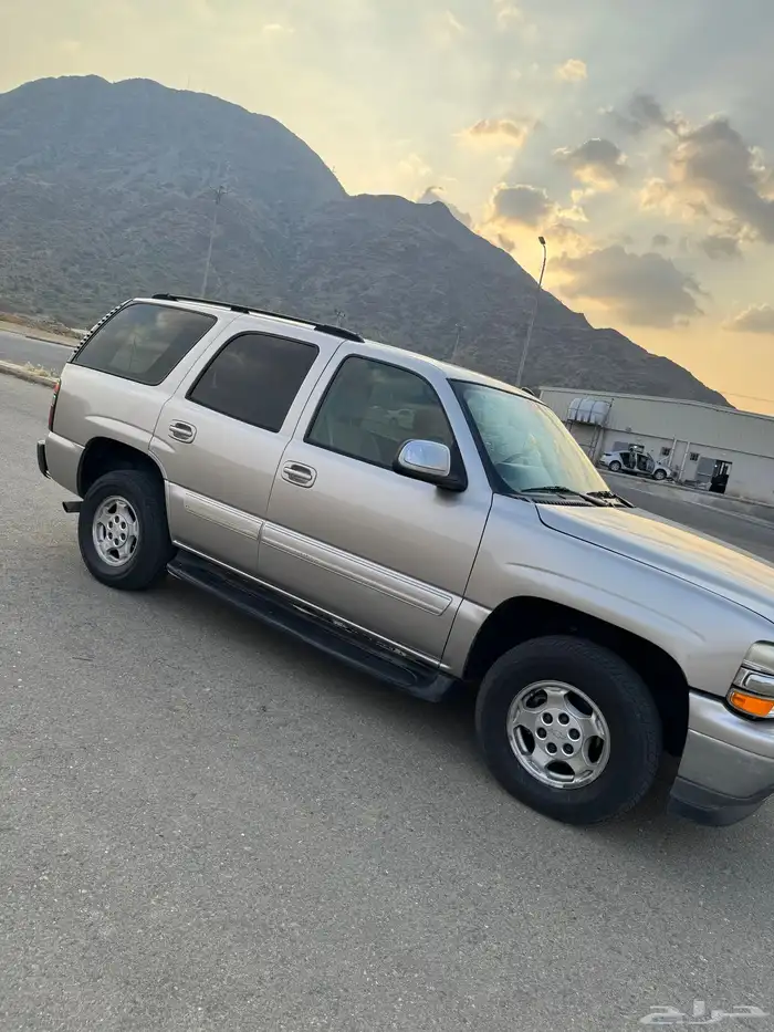 تاهو 2005 نظيف جدا 14