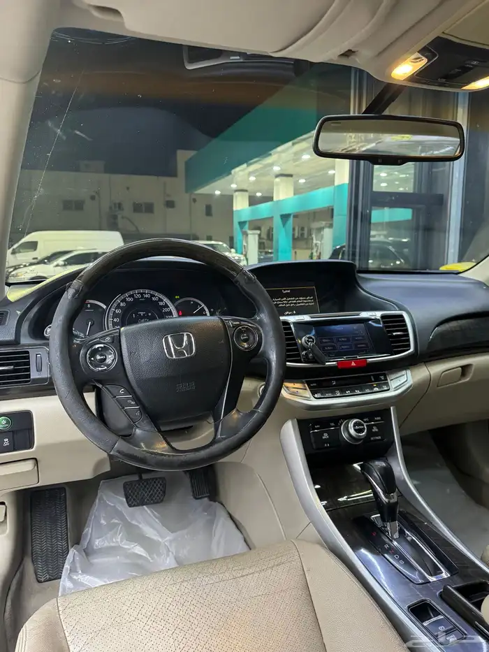 هوندا اكورد 17