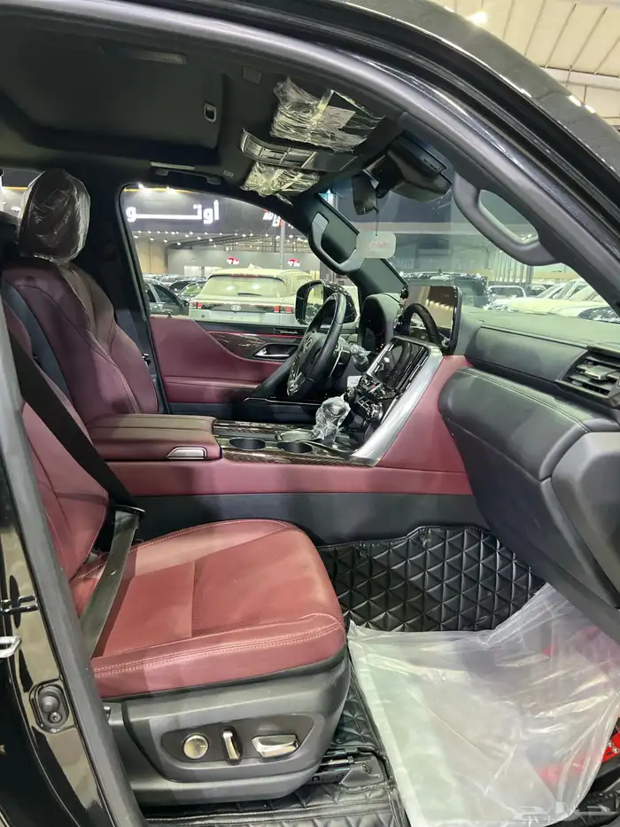 لكزس LX600. 2024. BB بريمي ماشي 21 الف 11