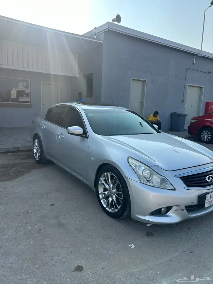 G37 2010 7