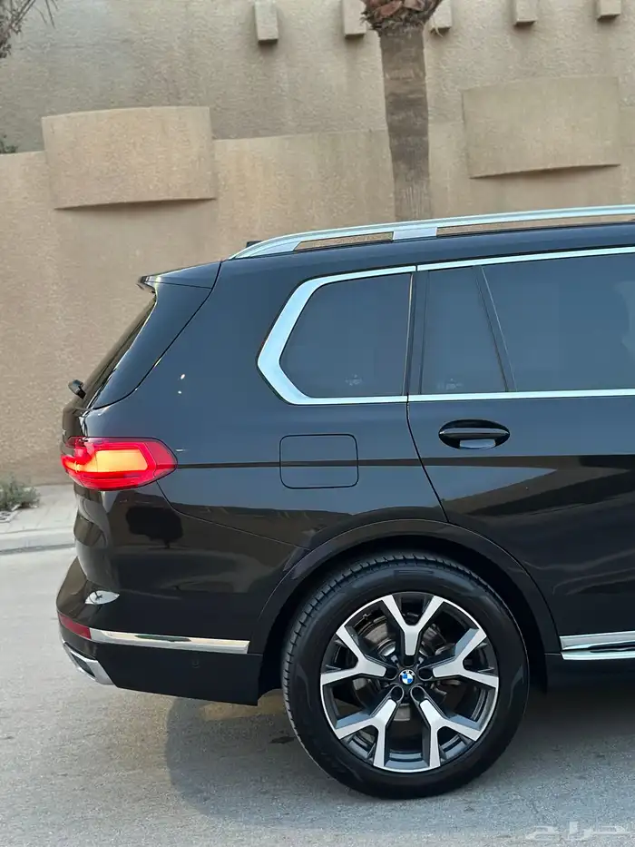 بي ام X7 Individual موديل 2020 بحاله الوكاله 50