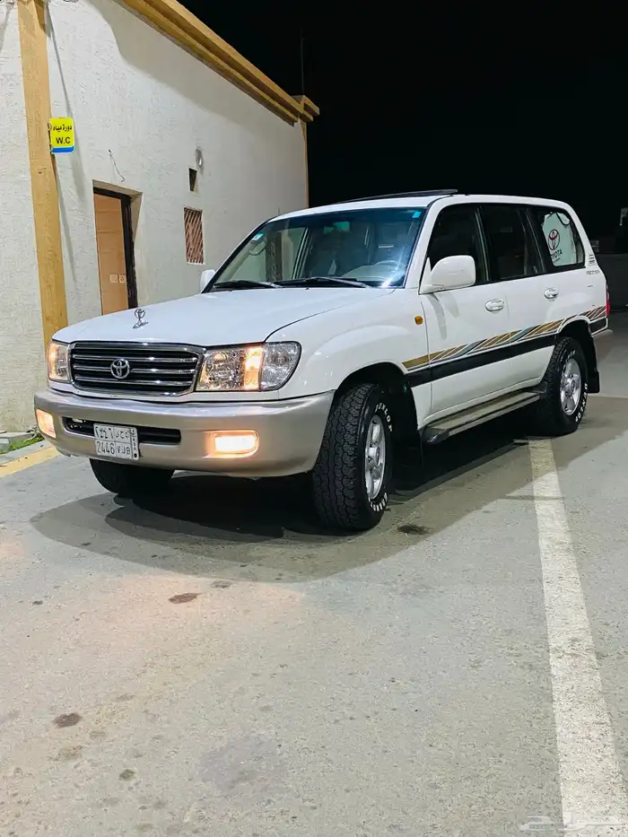 تويوتا لاندكروزر 2001 3