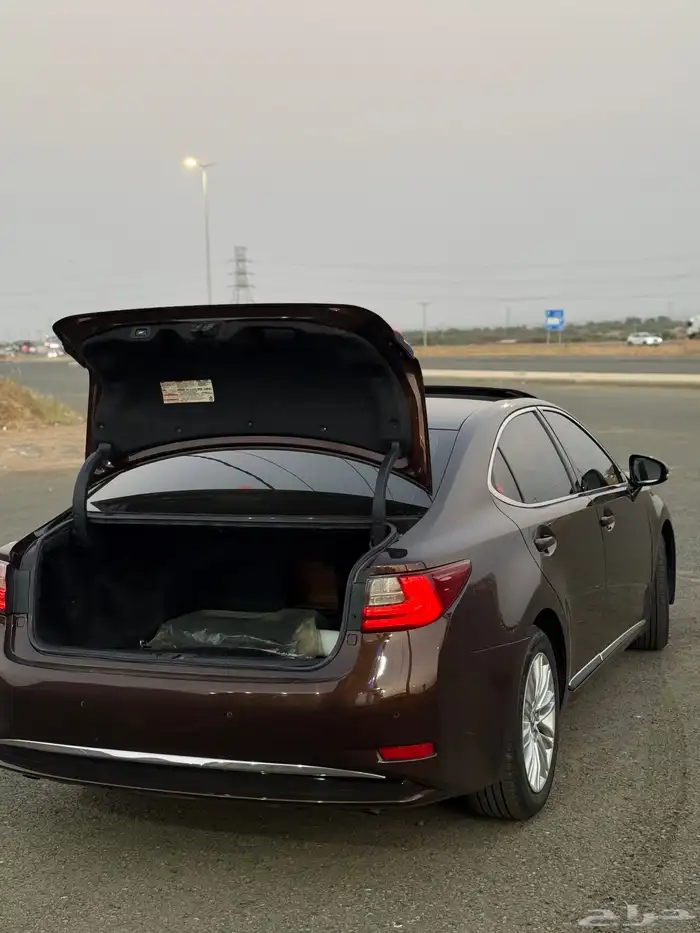 لكزس اي اس 350 فل كامل وارد عبداللطيف جميل 17