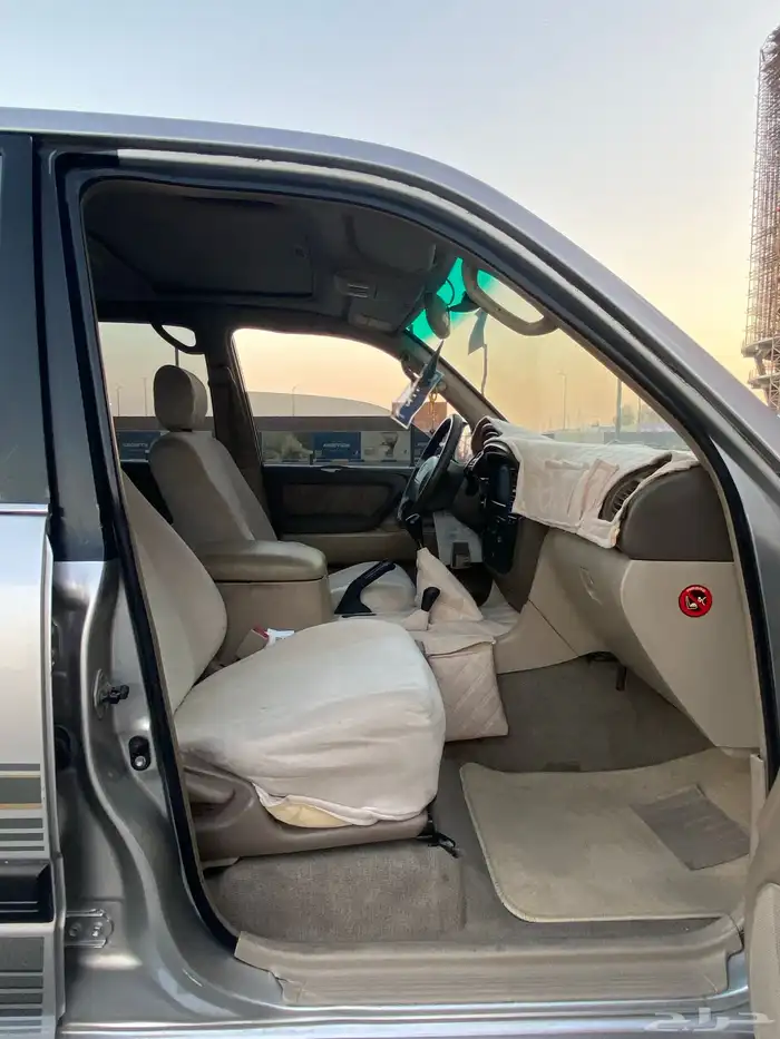 جيب تويوتا لاندكروزر موديل 2002 14