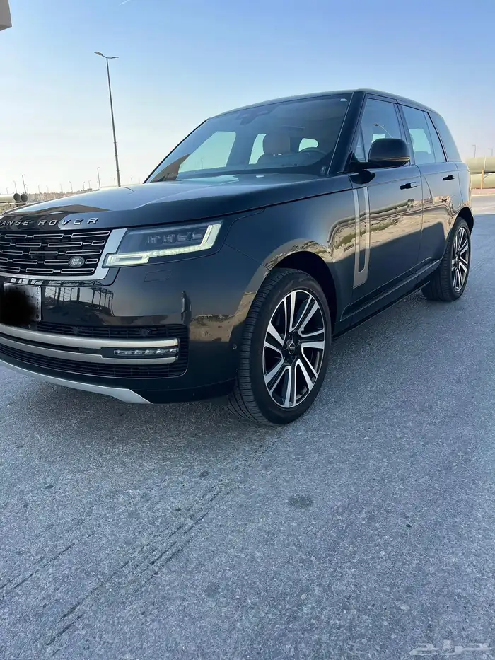 رنج روفر فئة SE 2023 0