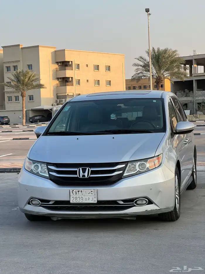 هوندا اوديسي فل كامل موديل 2014 2