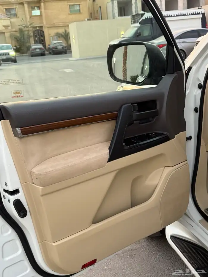 لاندكروزر Gxr 2017 9